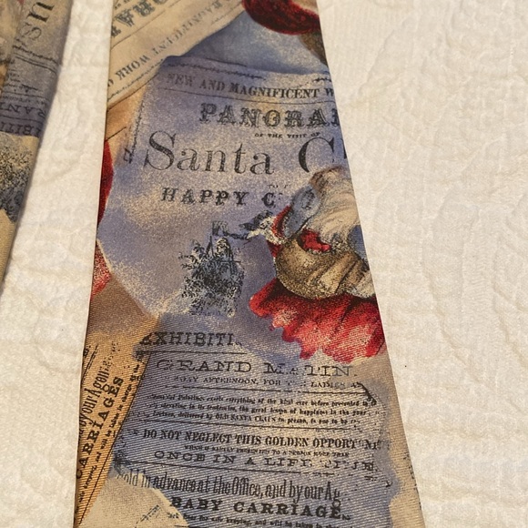 Santa/Christmas Tie - Picture 3 of 7